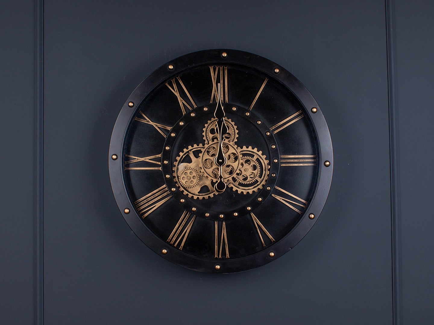 Blackora Metal Çarklı Duvar Saati 60 Cm