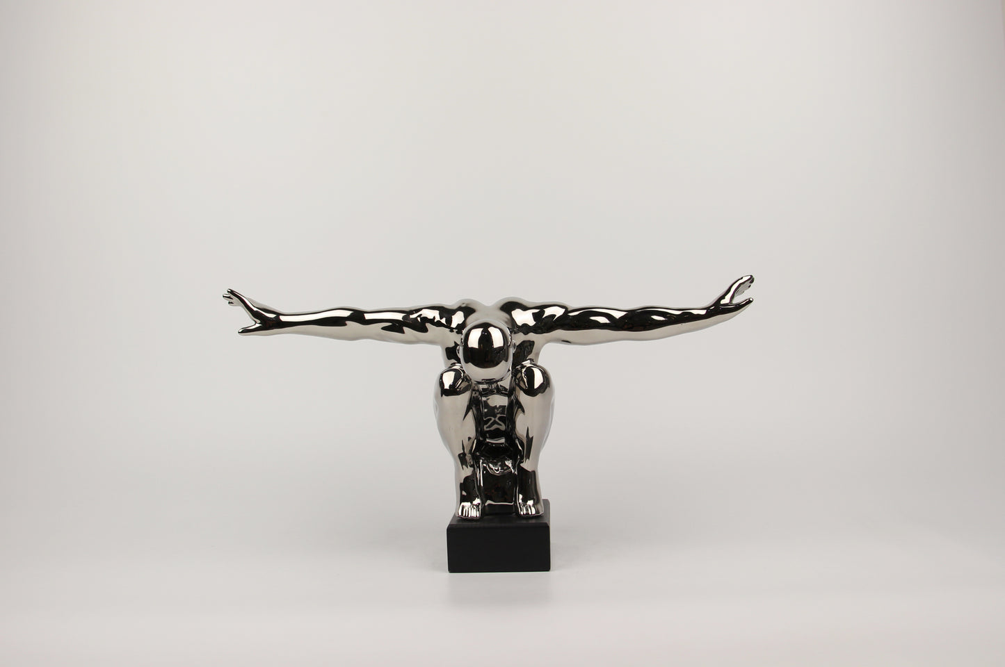 Athlora Seramik Sporcu Dekoratif Obje