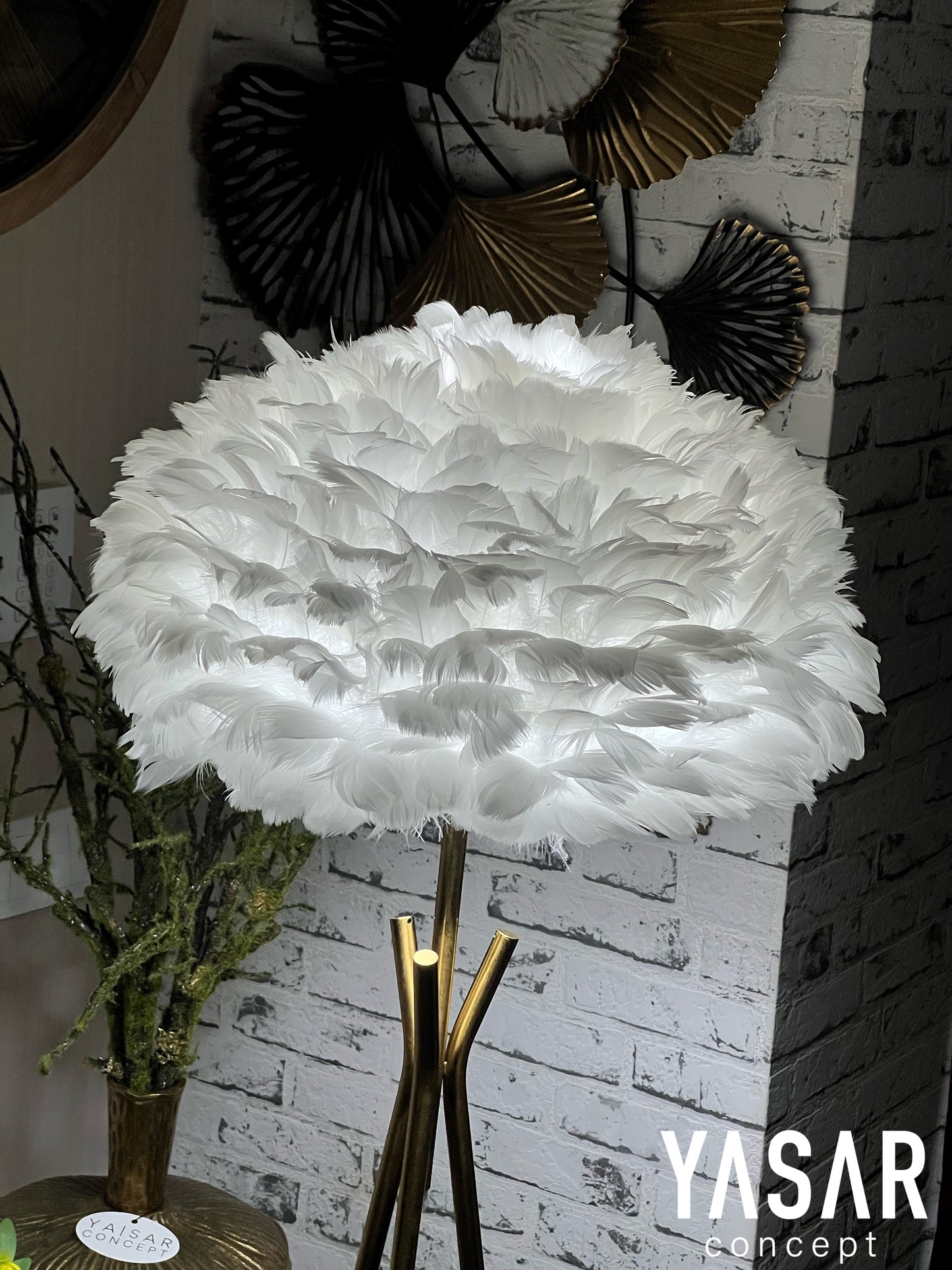 Kuş Tüylü Lambader Beyaz