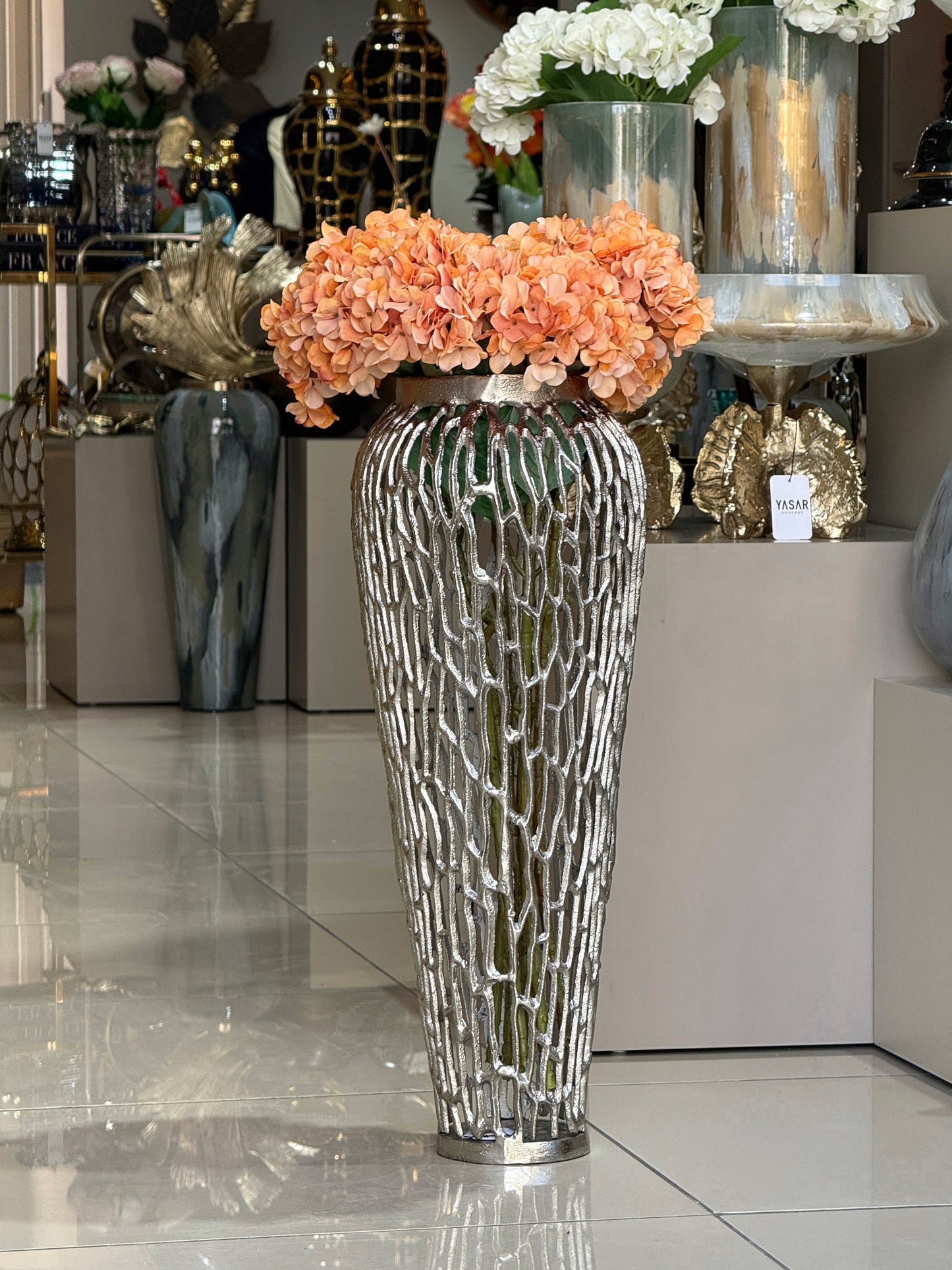 Solvane Metal Yer Vazosu 66 Cm Gümüş