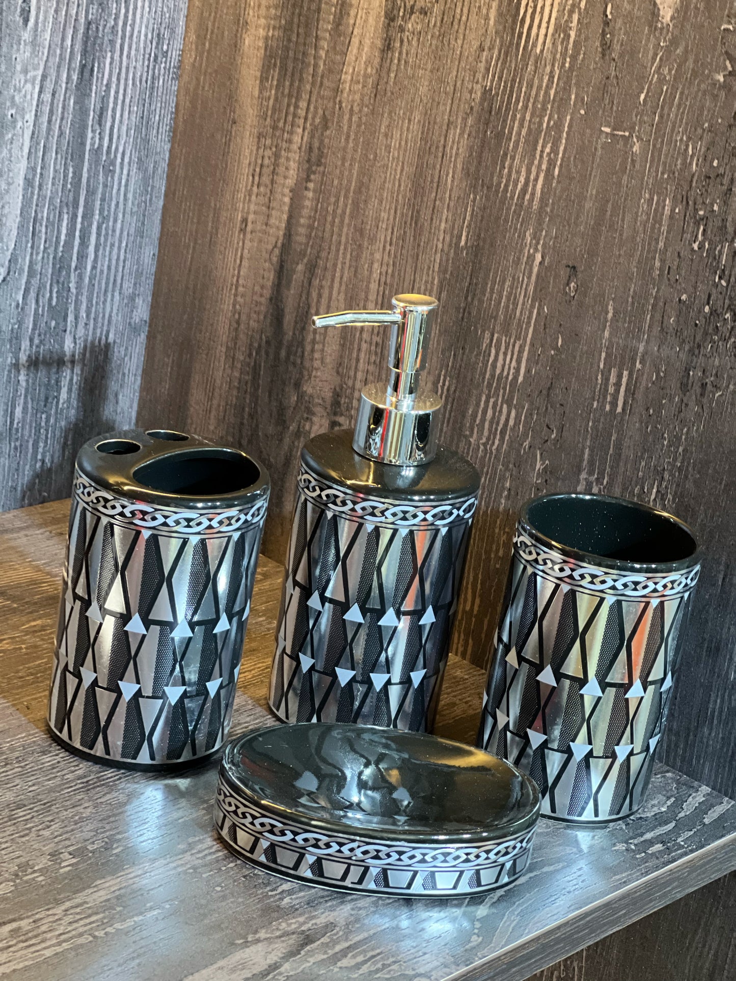 Lavora Seramik Banyo Seti