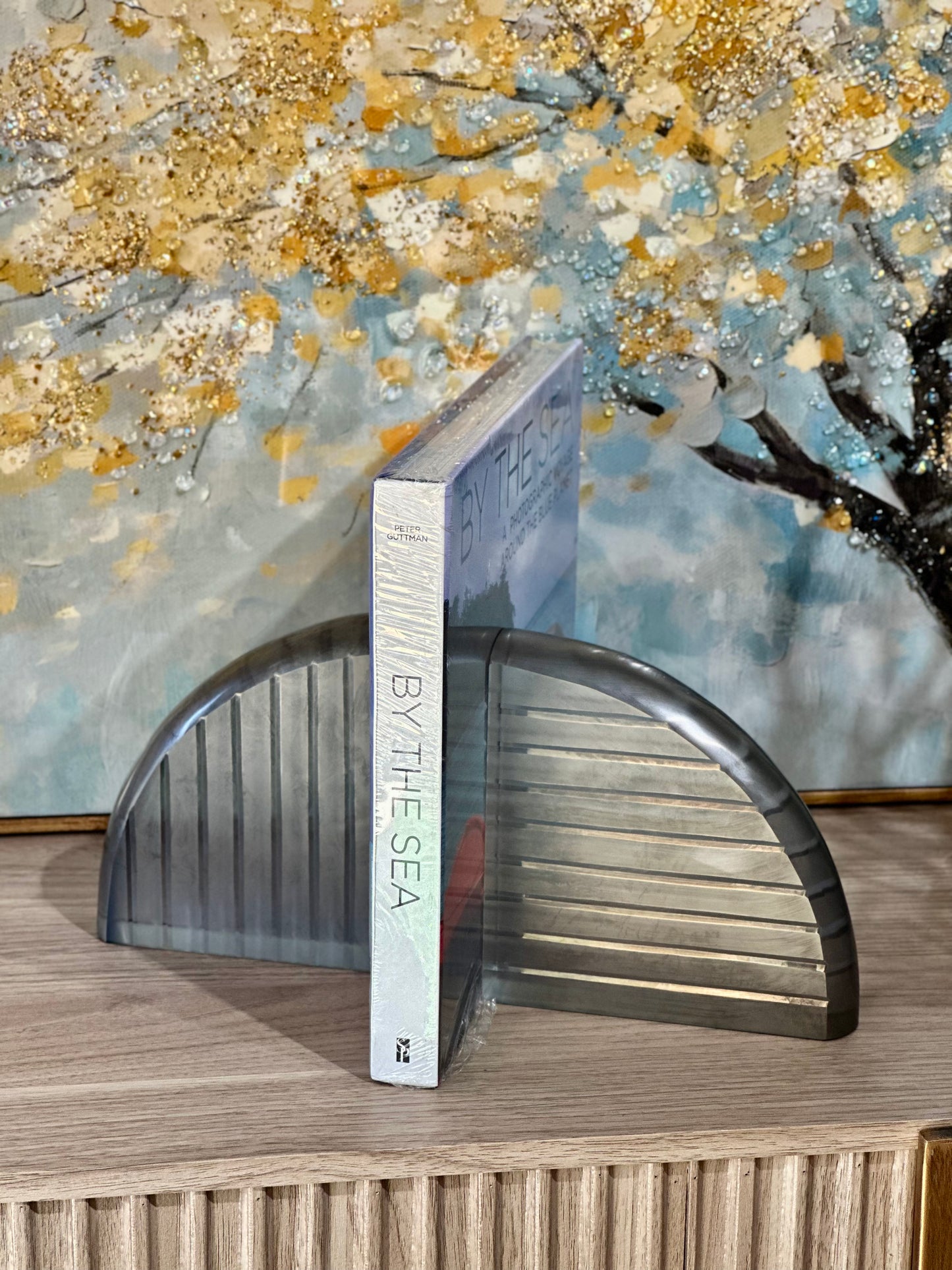 Frosted Kristal Kitap Tutucu