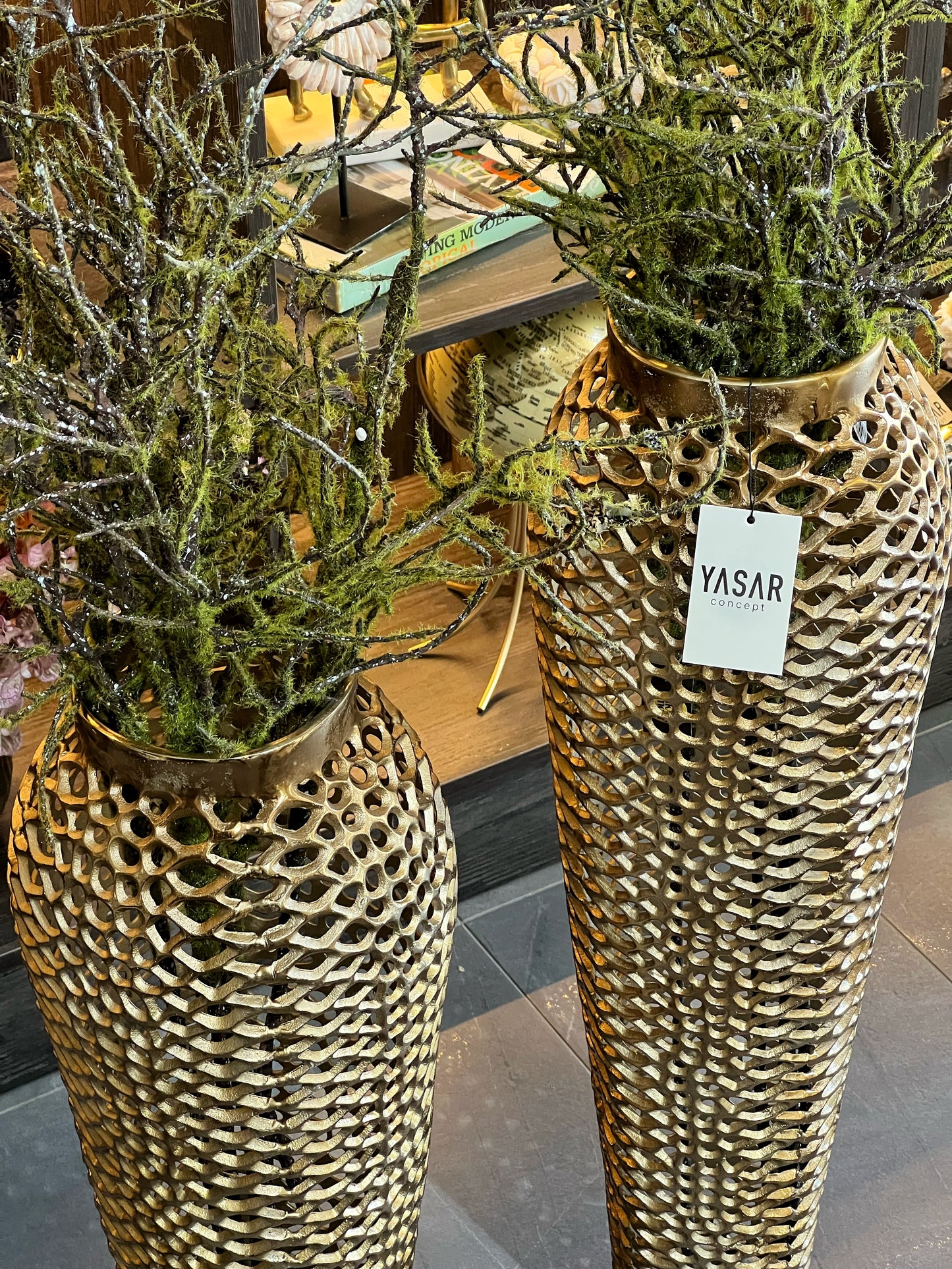 Lumetra Delikli Metal Yer Vazosu Set Gold