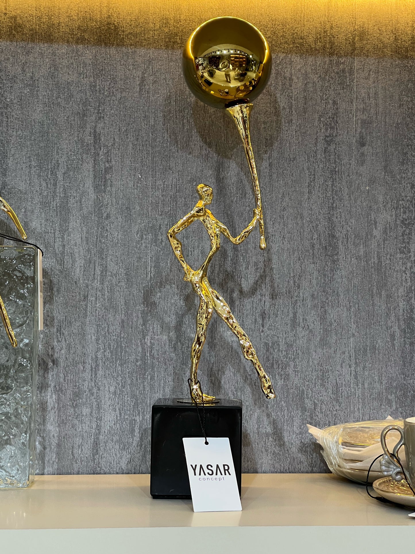 Orbisman Top Tutan Soyut İnsan Obje 12x39 Cm