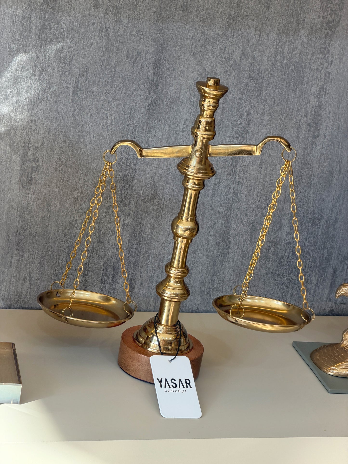 Veritas Pirinç Adalet Terazisi Antik Gold