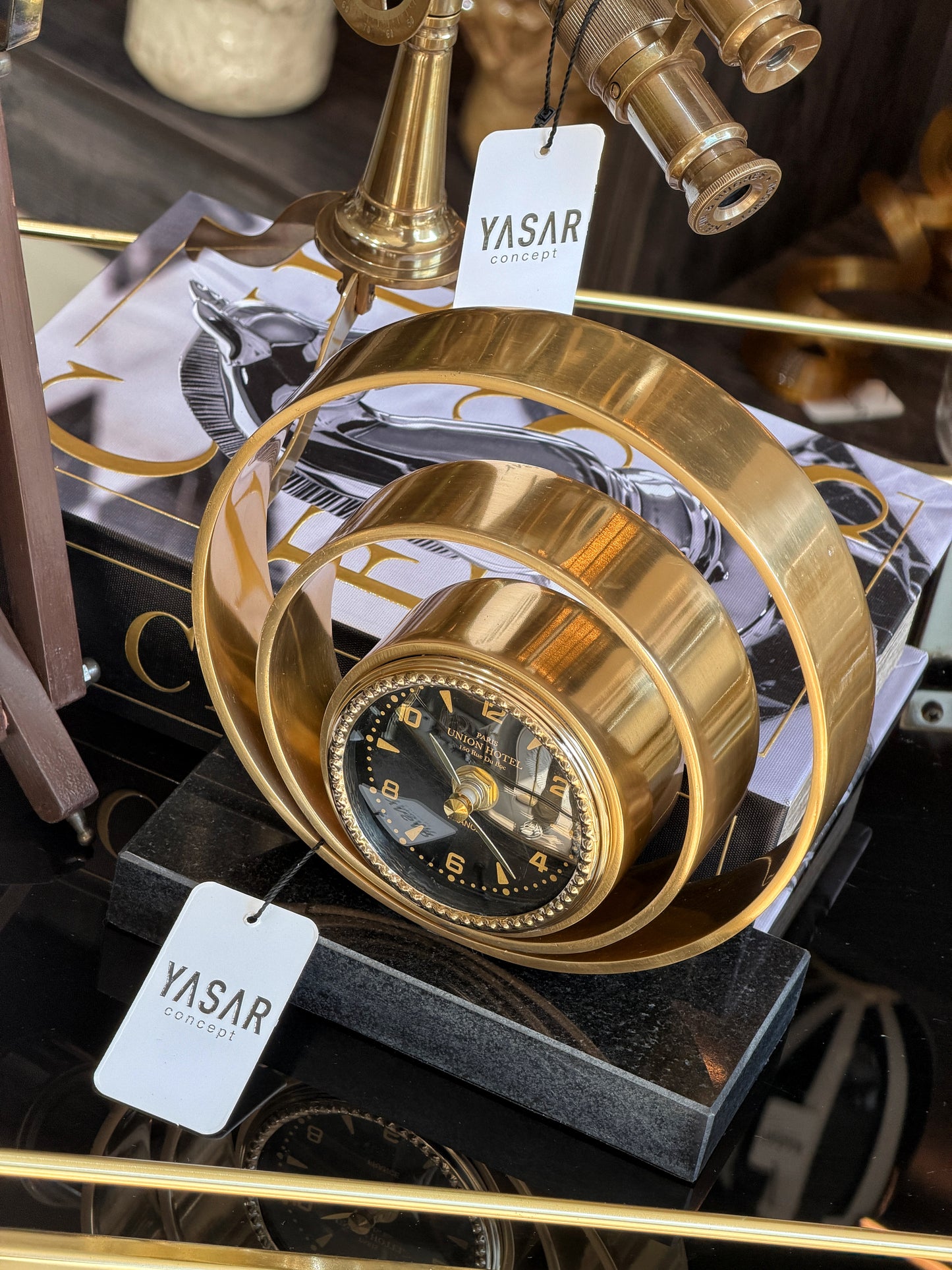Prestige Metal Masa Saati Gold