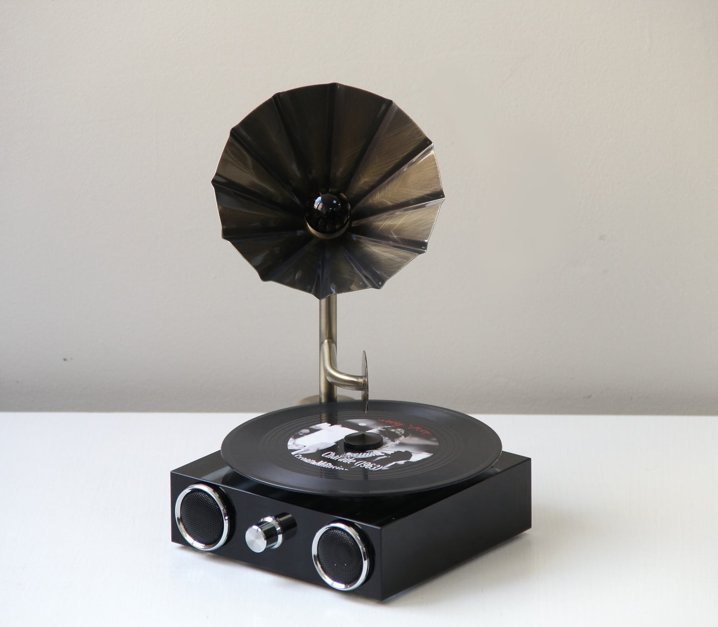 Vinelle Kristal Cam Dekoratif Gramafon Obje 20x30 Cm