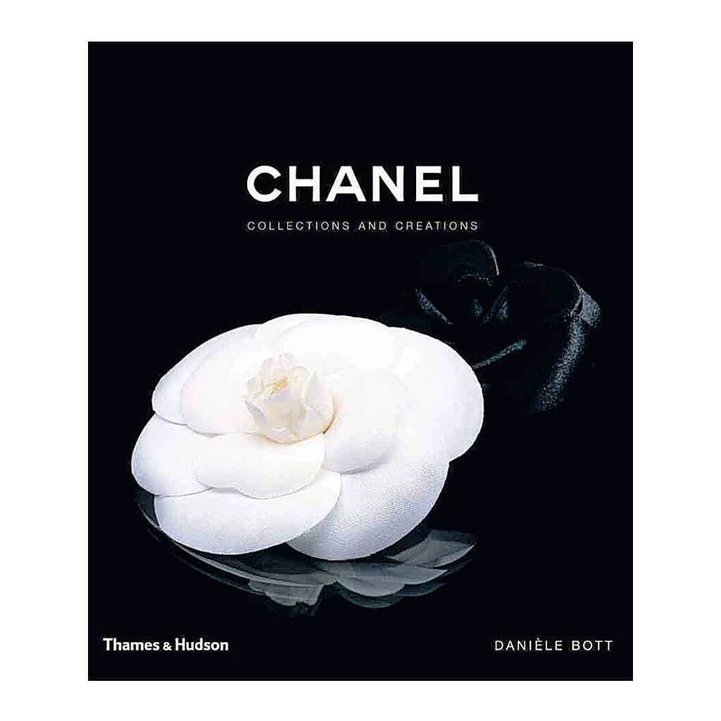 Chanel Collections and Creations Book (Kitap)