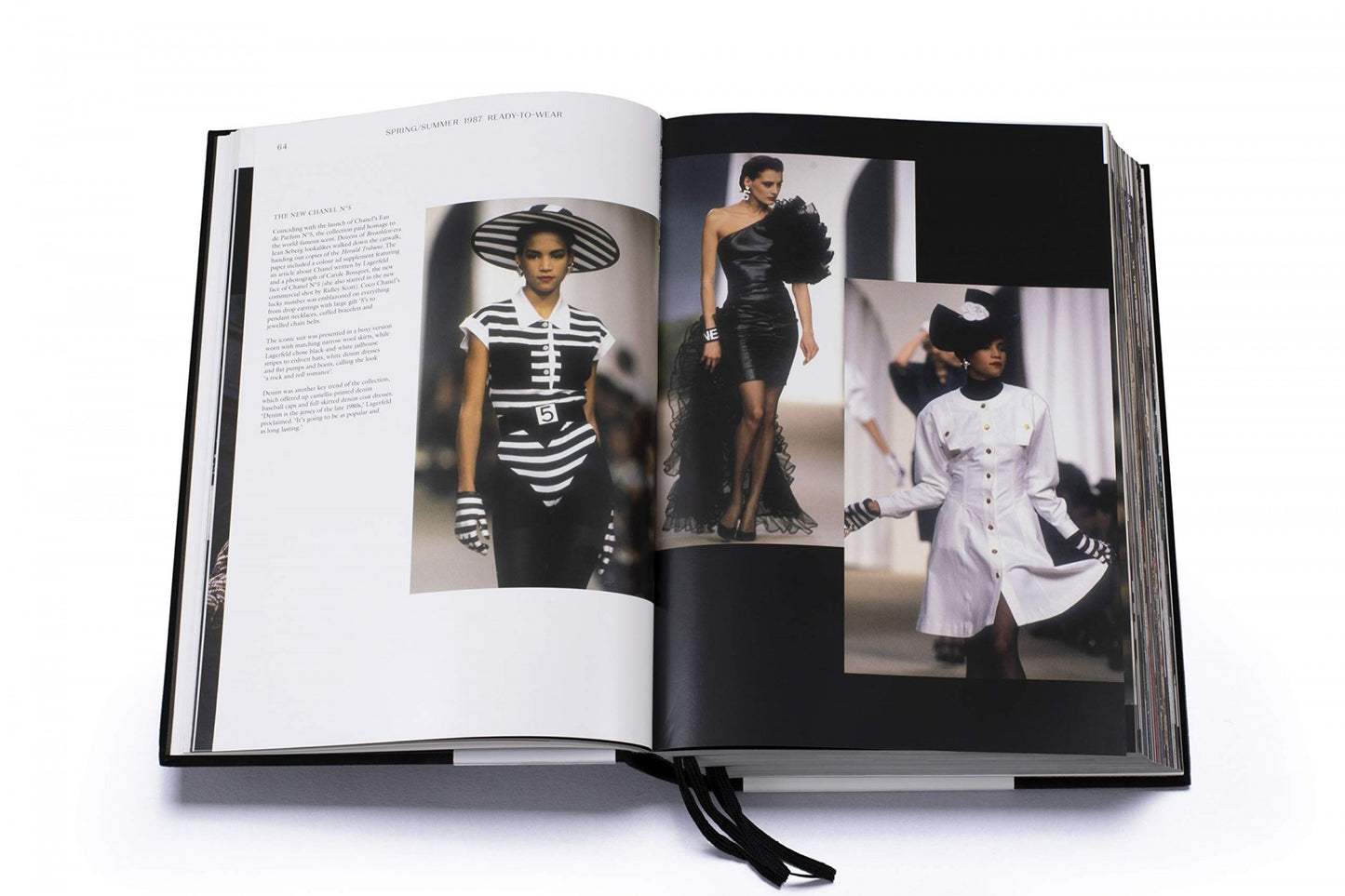 Chanel Catwalk Book (Kitap)