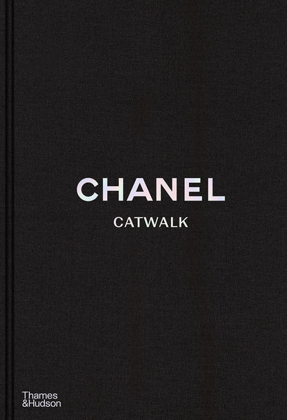 Chanel Catwalk Book (Kitap)