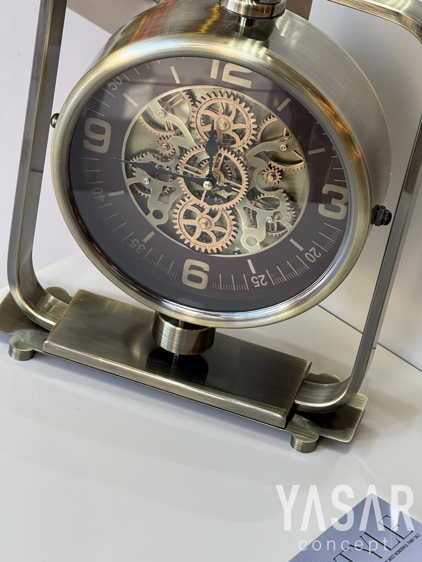 Auriclock Metal Çarklı Masa Saati 30x38 Cm