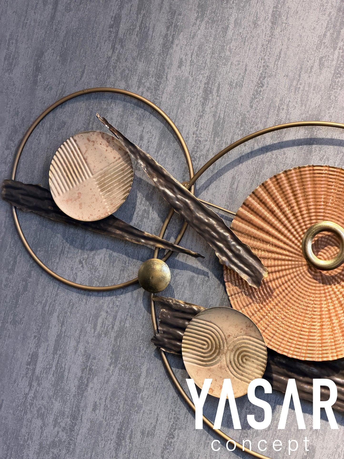 Cirvona Metal Duvar Panosu 57x120 Cm