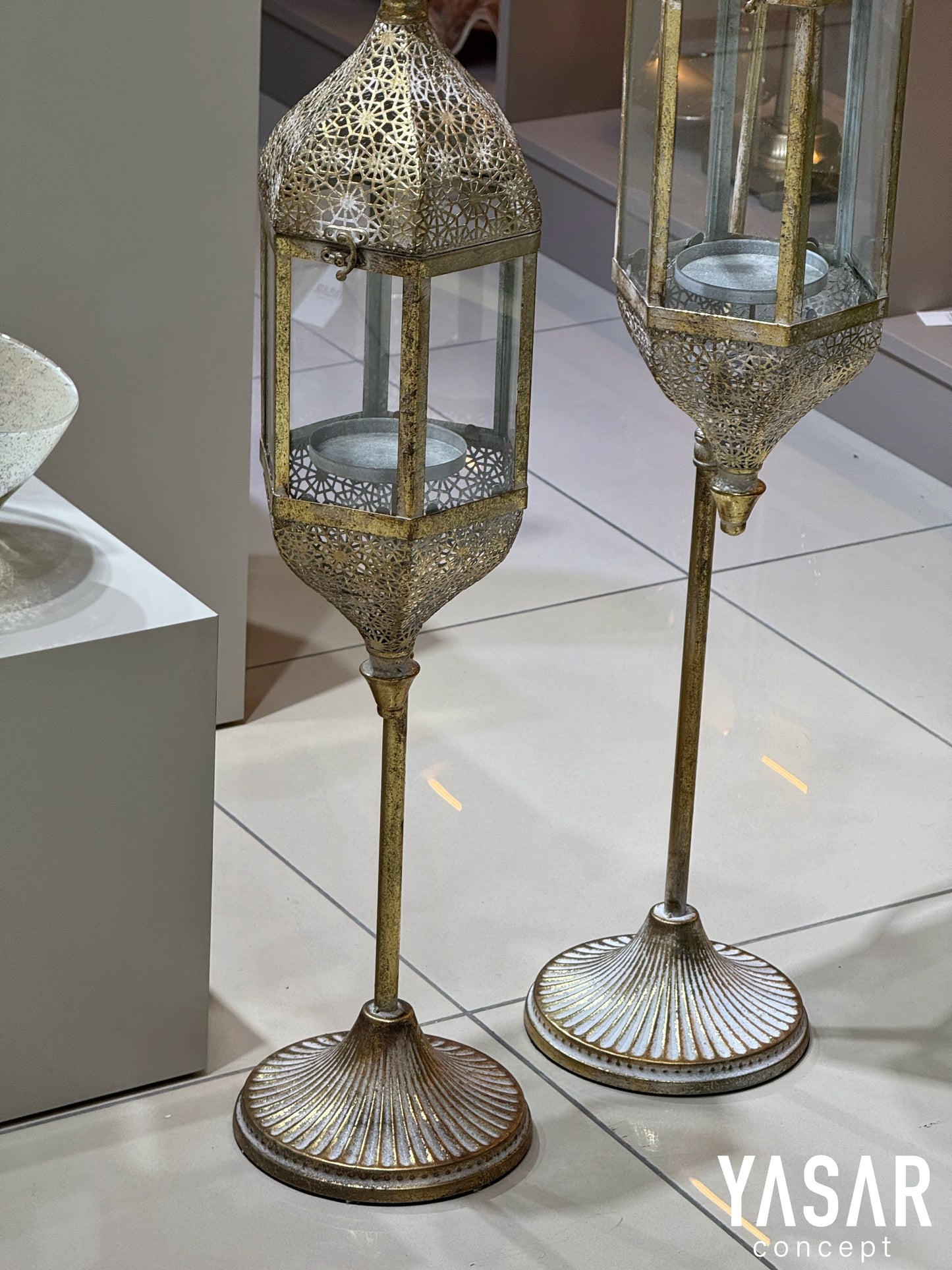 Rustlume Ayaklı Metal Yer Feneri Set