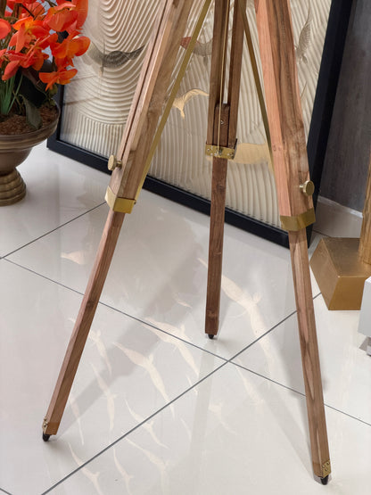 Heritage Metal Ahşap Ayaklı Tripod Saat