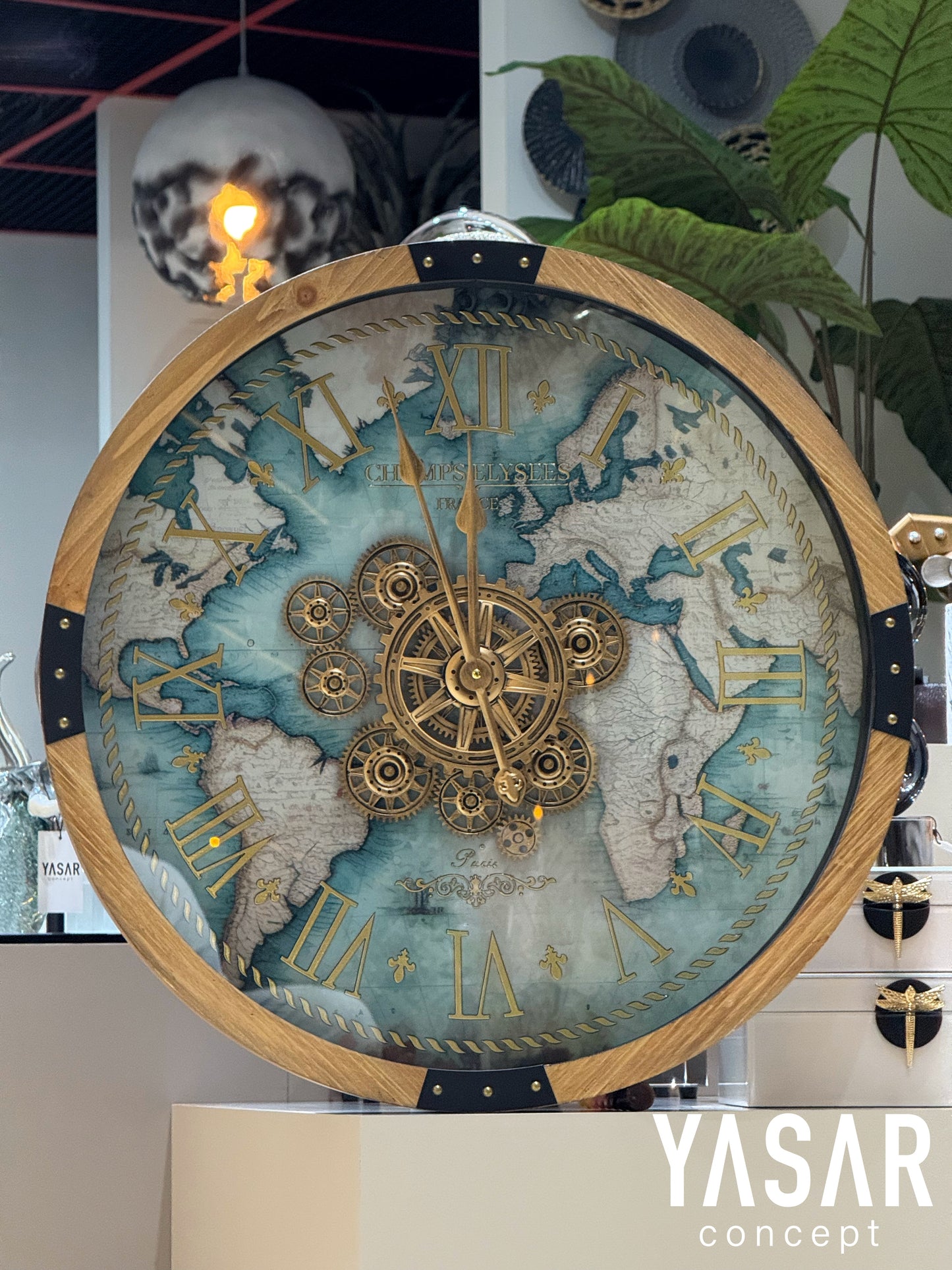 Terratime Dünya Haritalı Ahşap Çarklı Duvar Saati 60 Cm