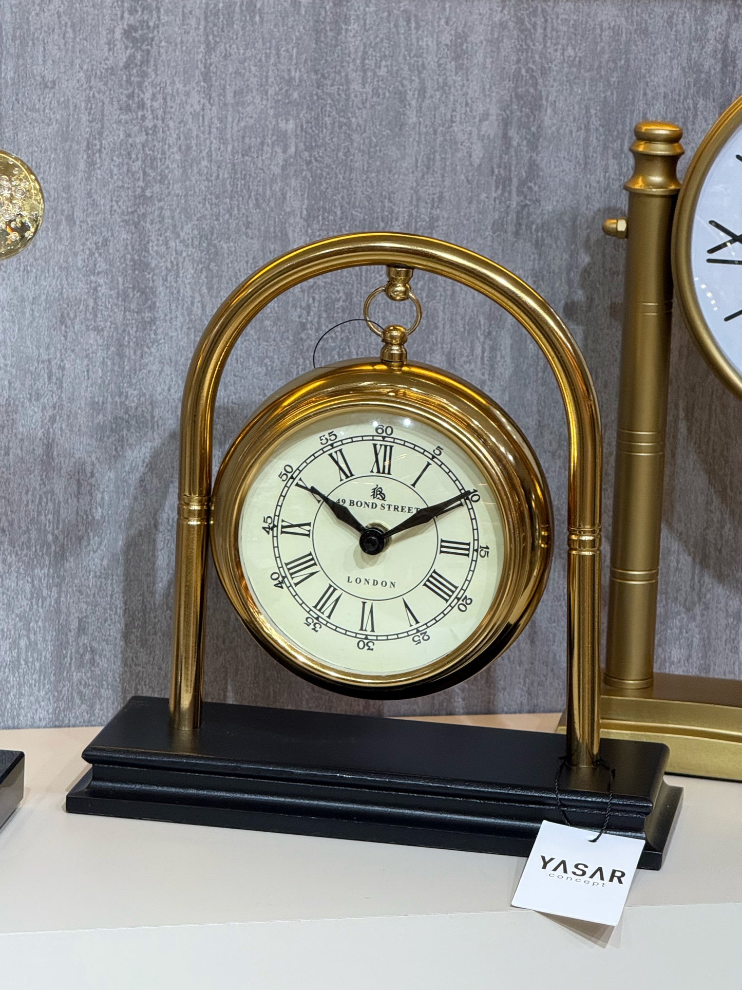 Oscilhora Metal Masa Saati 22 CM