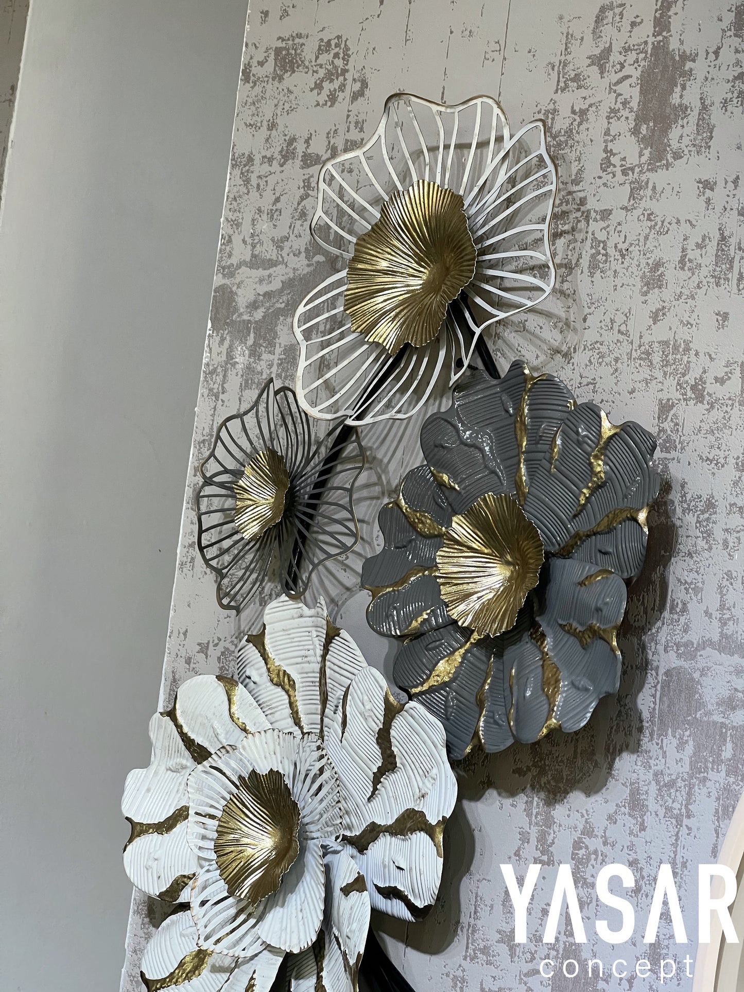 Flowe Metal Çiçekli Duvar Panosu