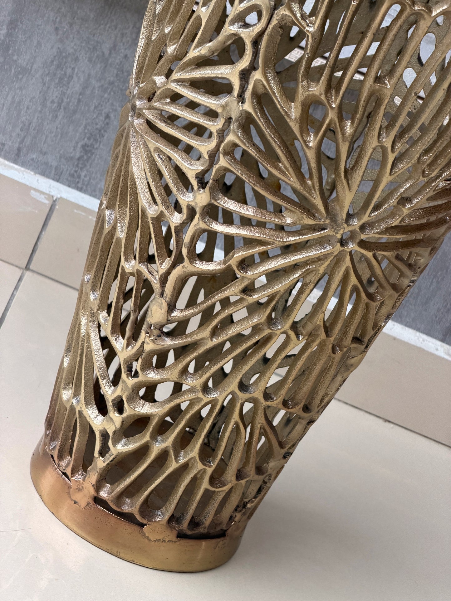 Florvane Metal Yer Vazosu Büyük Boy