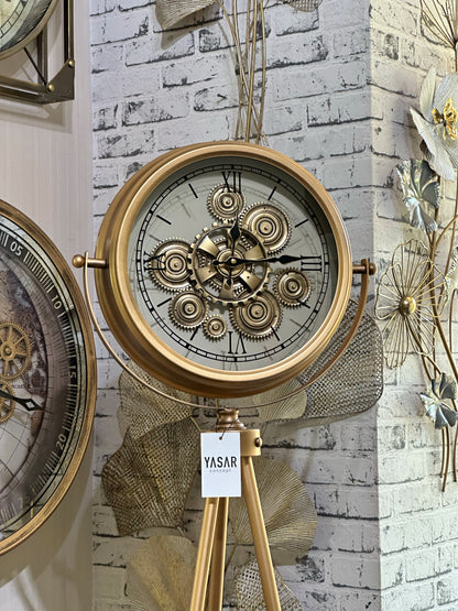 Retrovia Metal Çarklı Tripod Ayaklı Saat