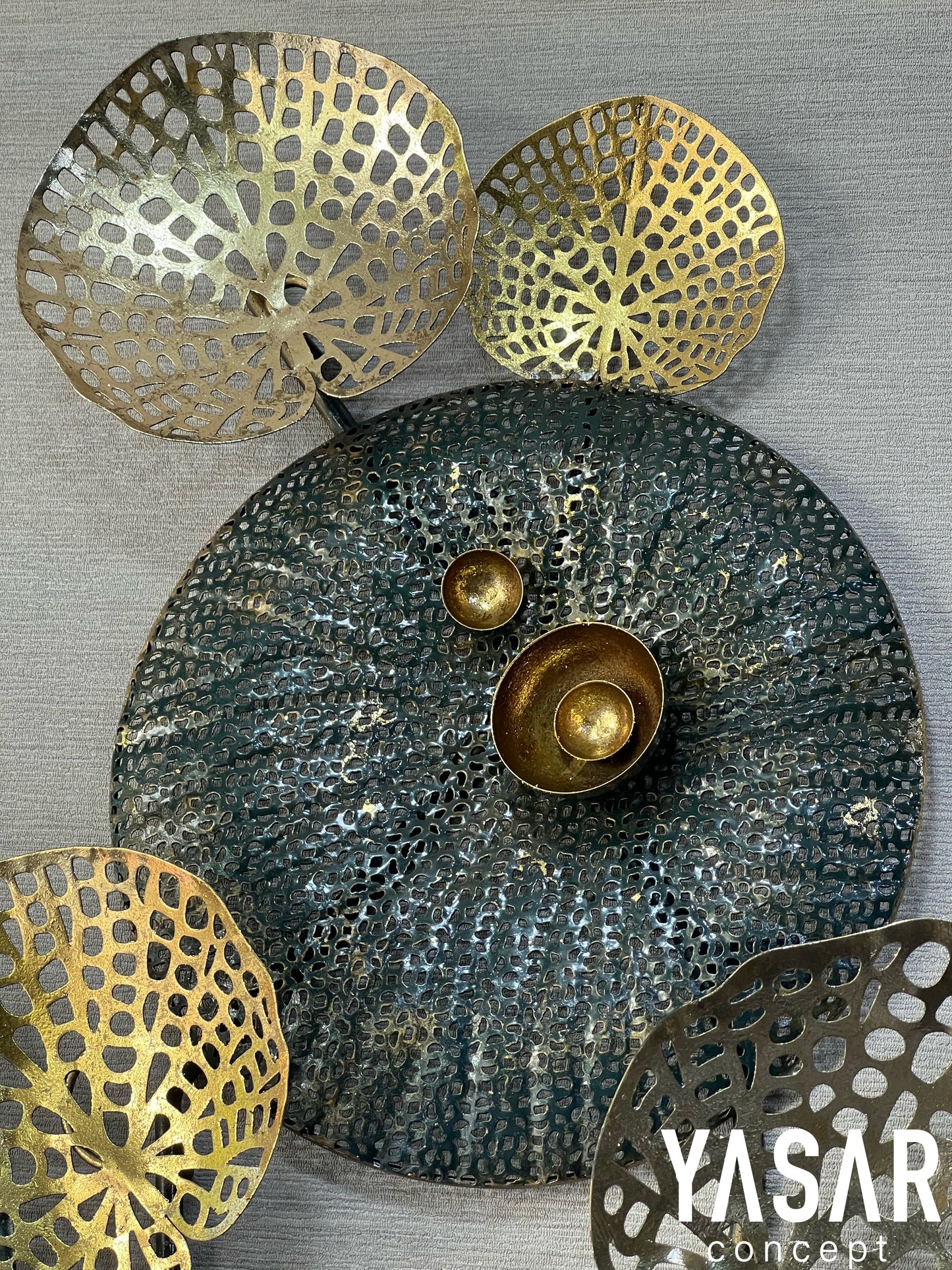 Zerafon Metal Duvar Panosu 65x127 Cm