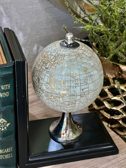 Novaglobe Dünya Küre Kitap Tutucu