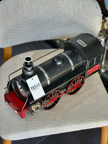 Locmetra Metal Dekoratif Tren Saat Detaylı