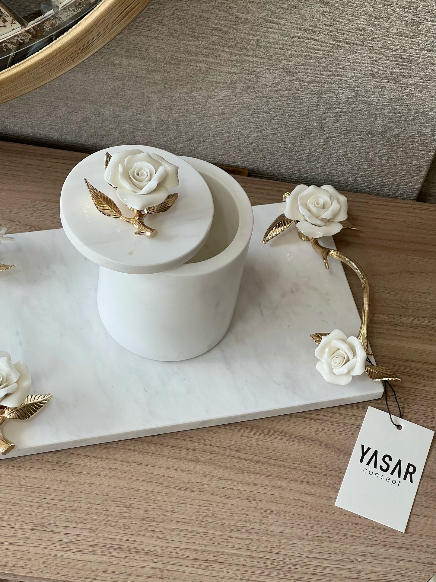 Rosamara Mermer Kutu Porselen Gül Detaylı