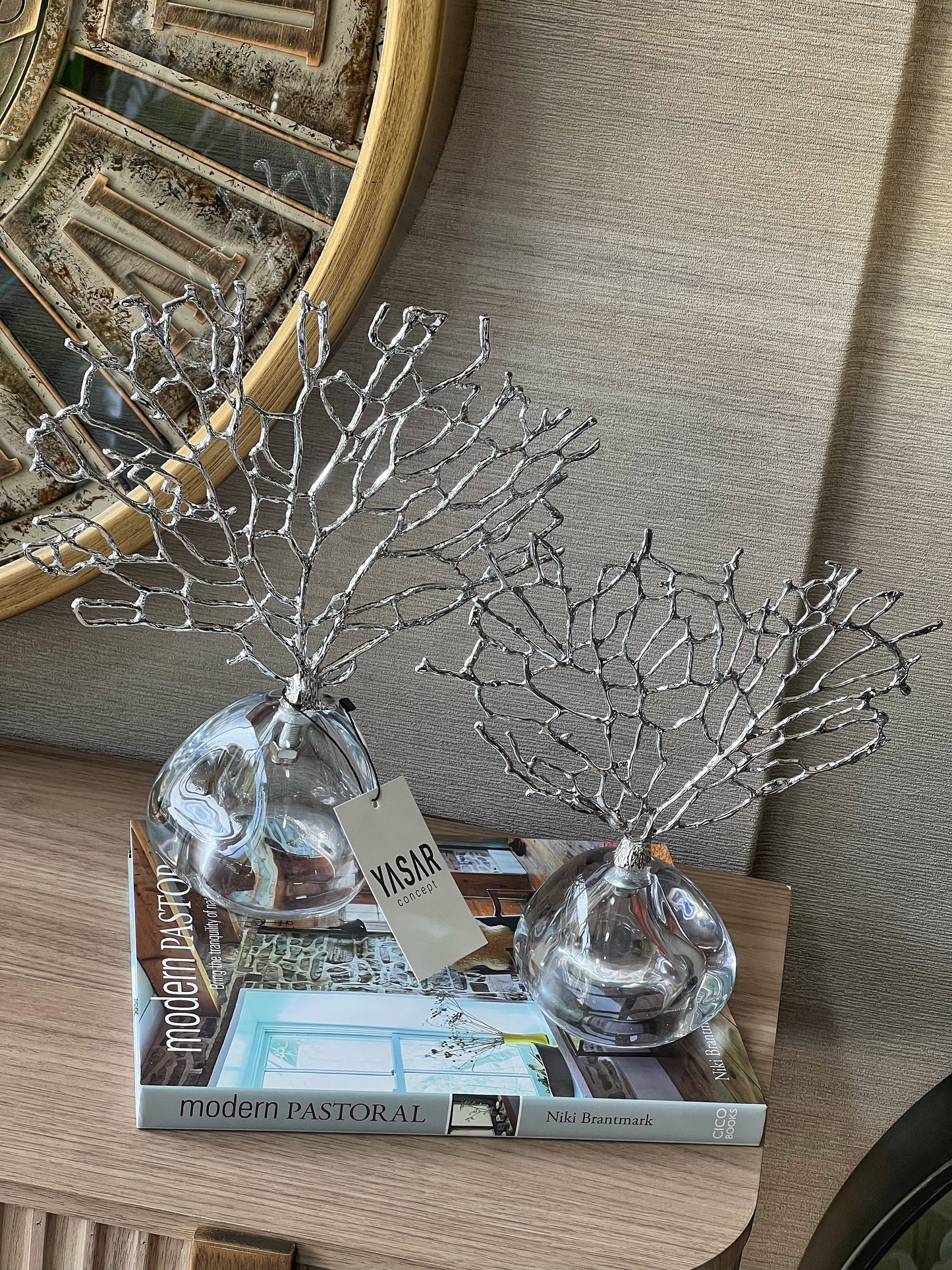 Corallium Metal ve Cam Dekoratif Mercan Obje Gümüş Set