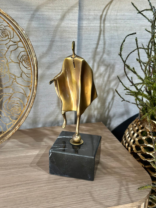 Aurefigura Soyut Adam Dekoratif Obje Mermer Kaideli