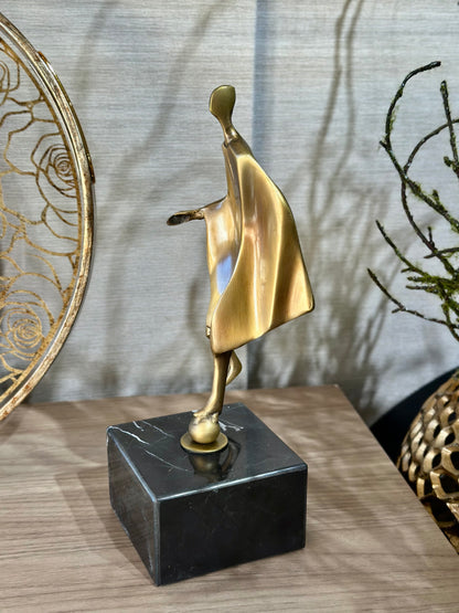 Aurefigura Soyut Adam Dekoratif Obje Mermer Kaideli