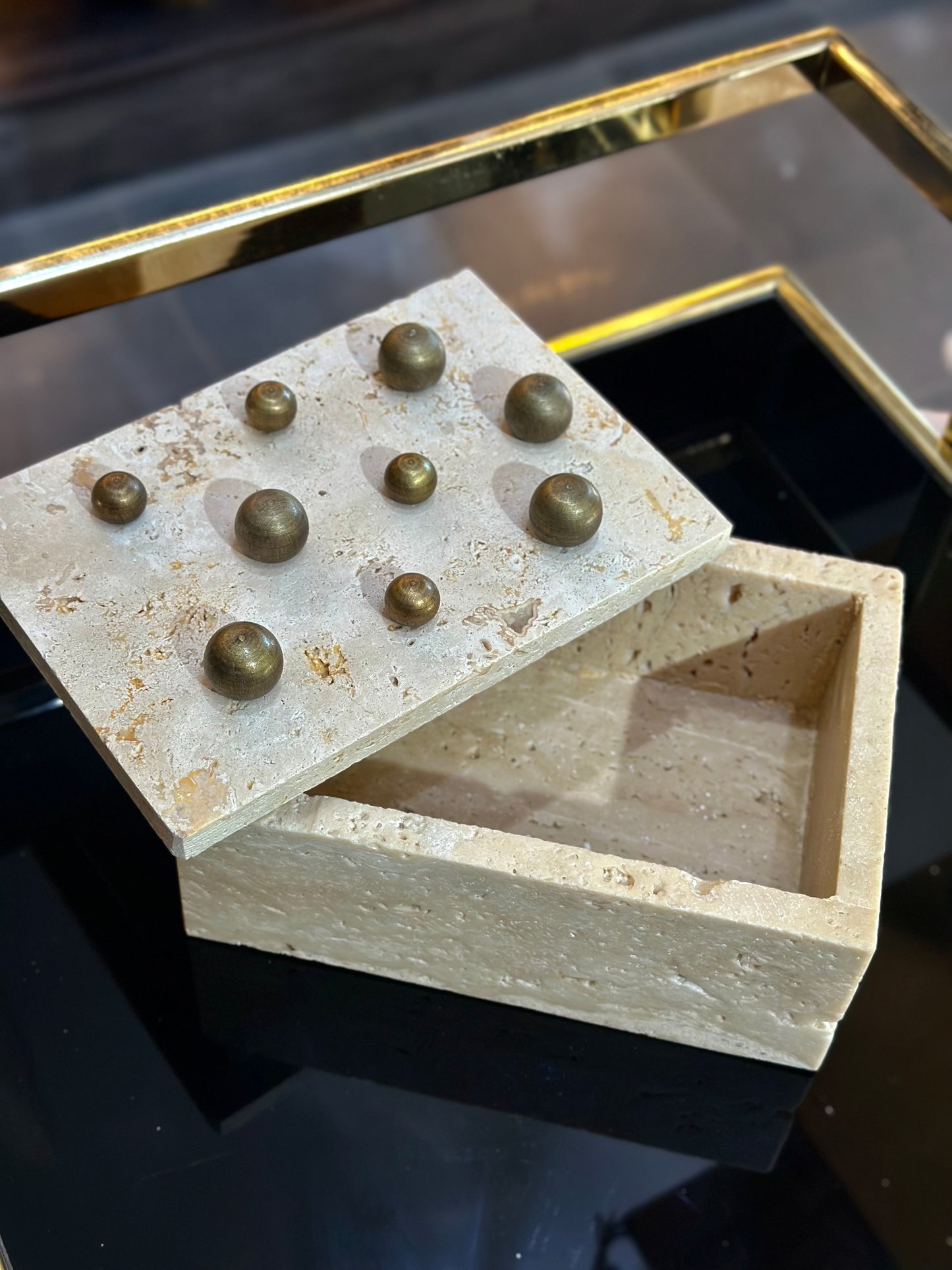 Balloria Traverten Mermer Kutu