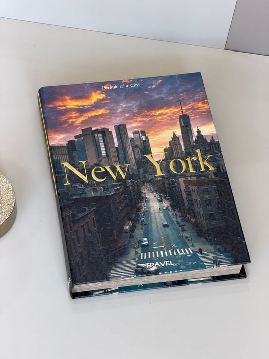 New York Kitap Kutu 22x29 Cm