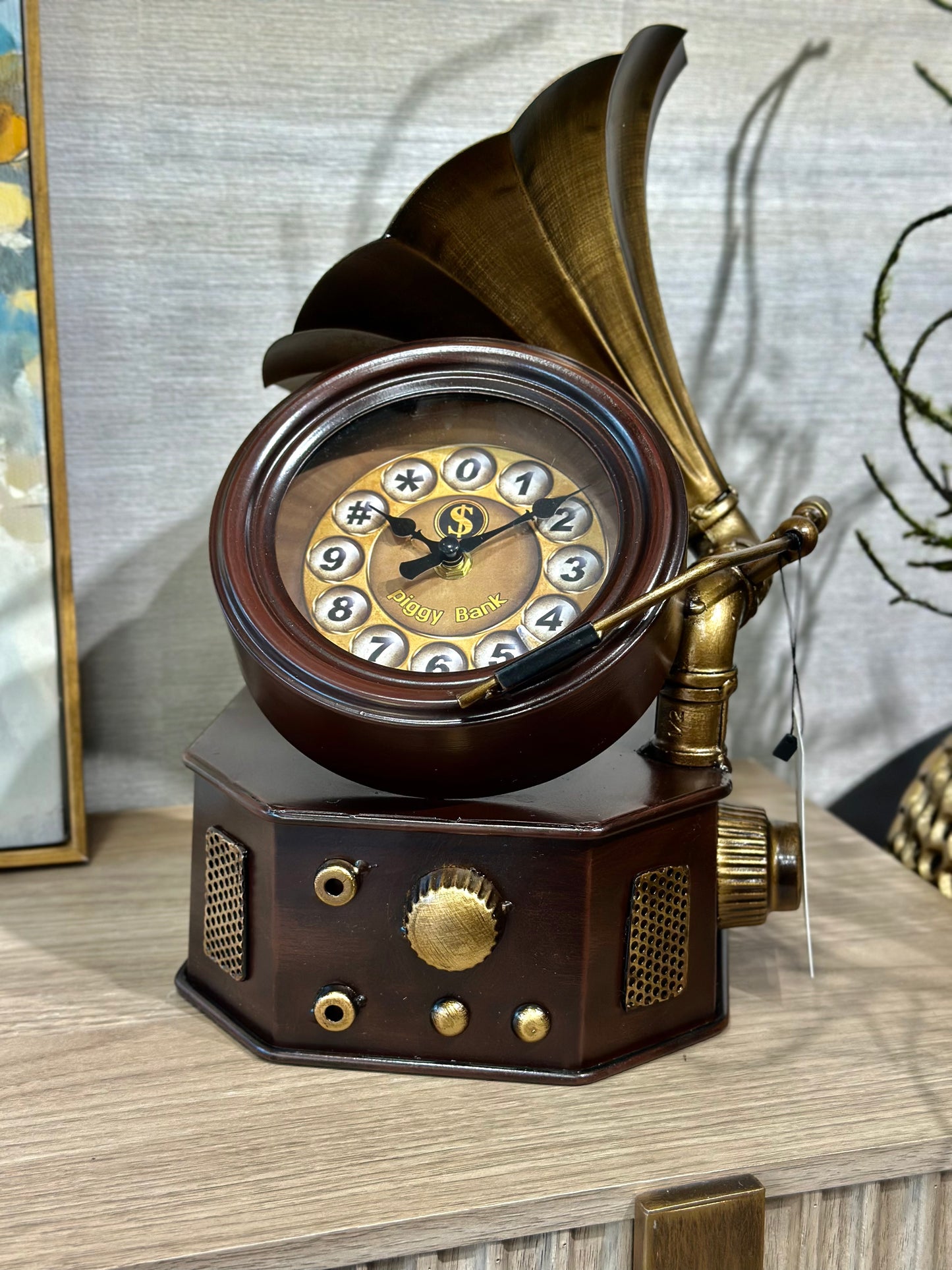 Gramoria Metal Dekoratif Gramafon Saat Detaylı