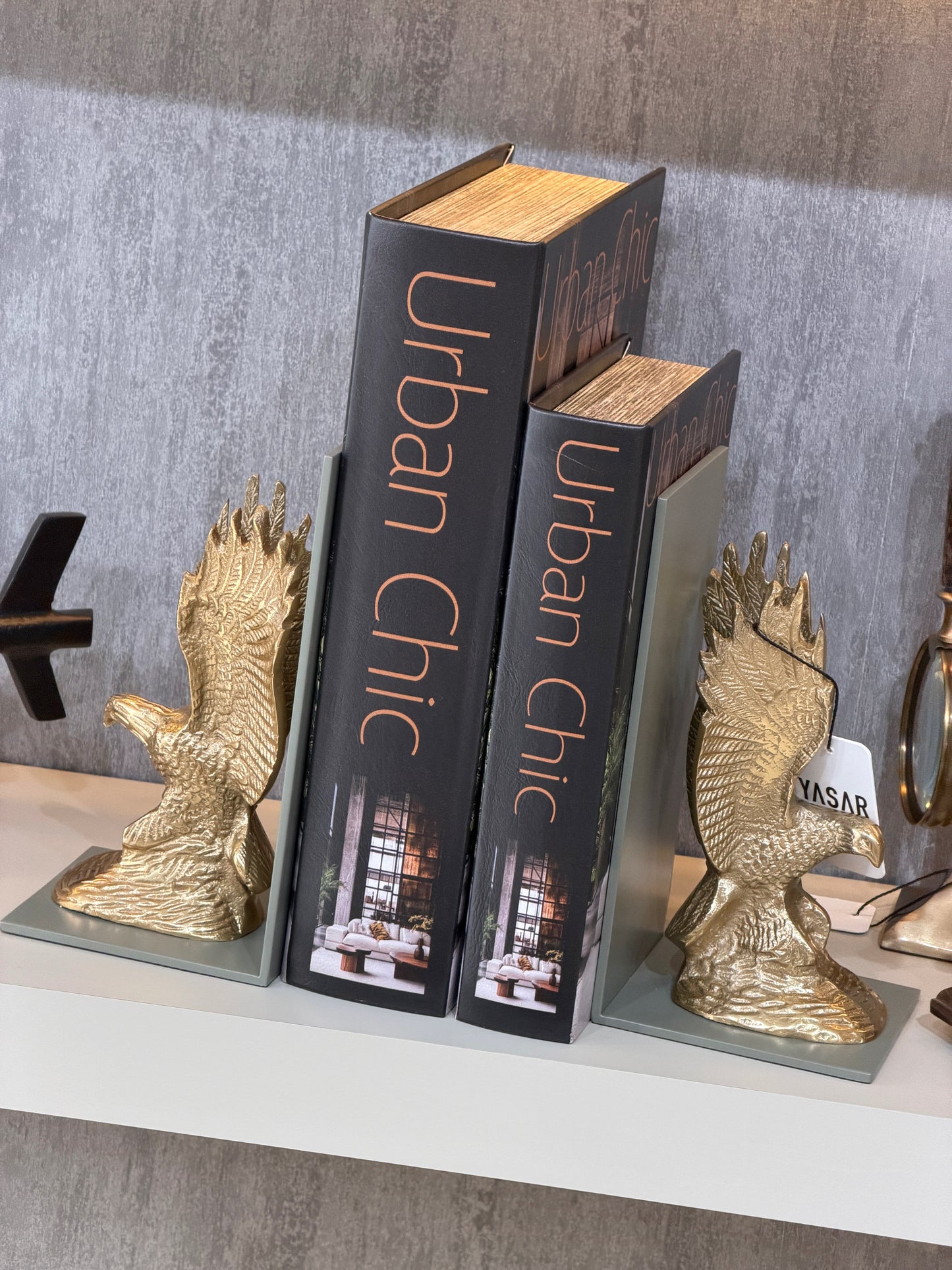 Eaglix Kartal Pirinç Kitap Tutucu
