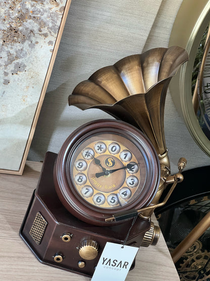 Gramoria Metal Dekoratif Gramafon Saat Detaylı