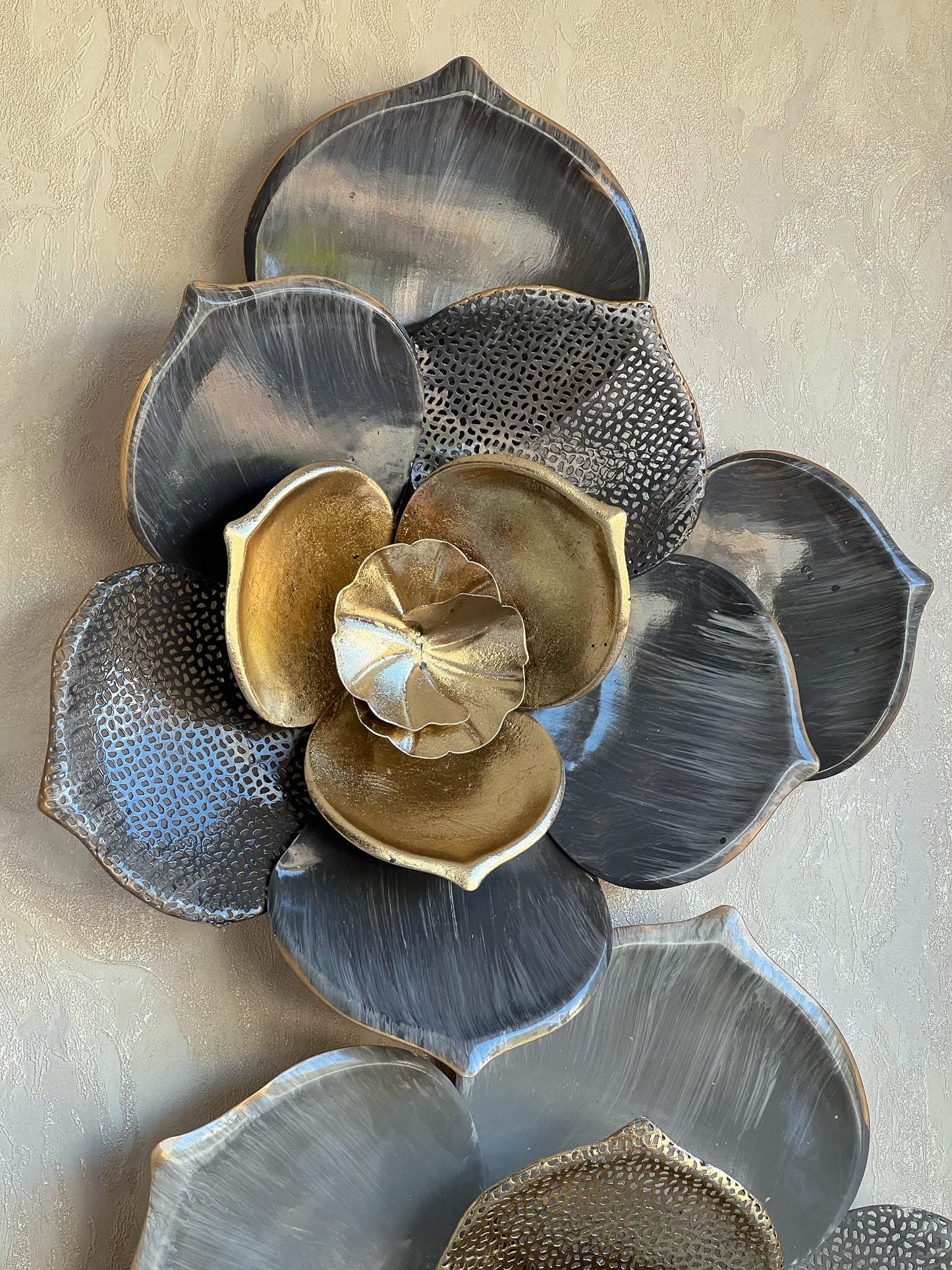 Rosetica Metal Duvar Panosu 68x135 Cm