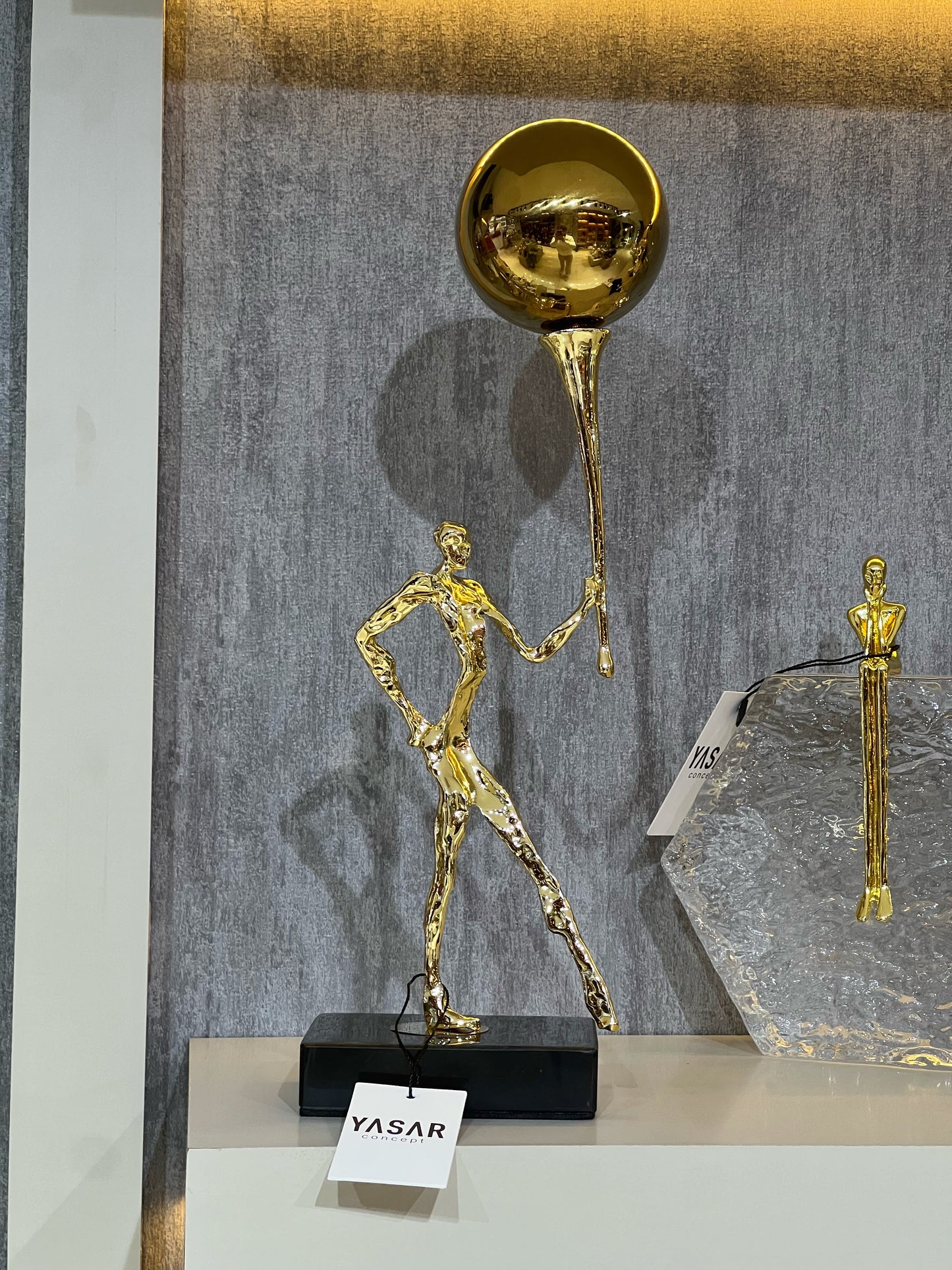 Orbisman Top Tutan Soyut İnsan Obje 12x34 Cm