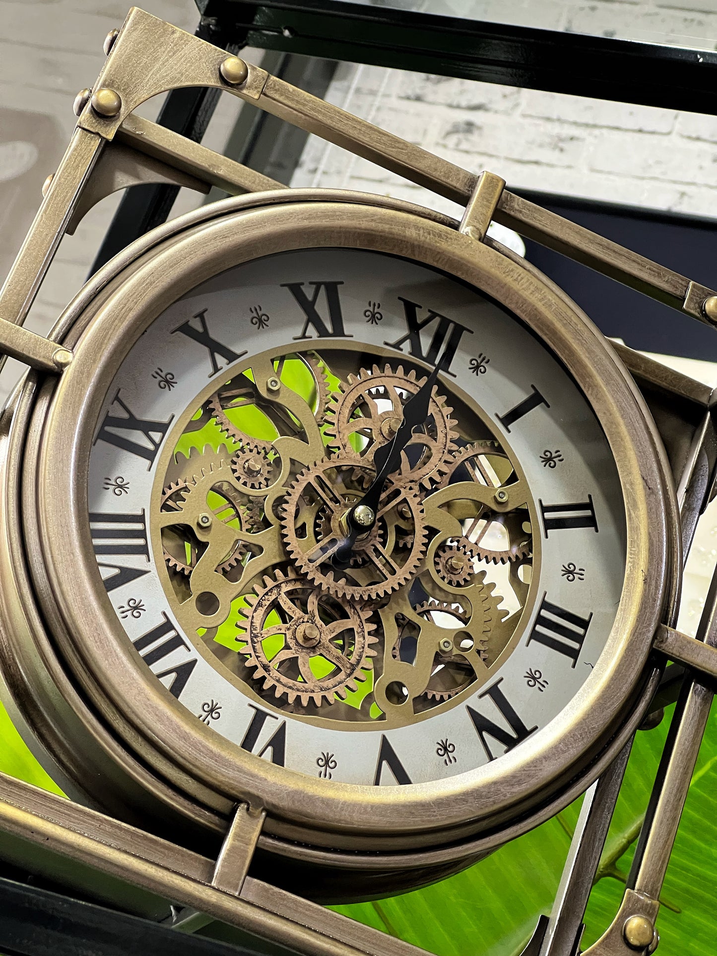 Ferrossa Metal Çarklı Masa Saati