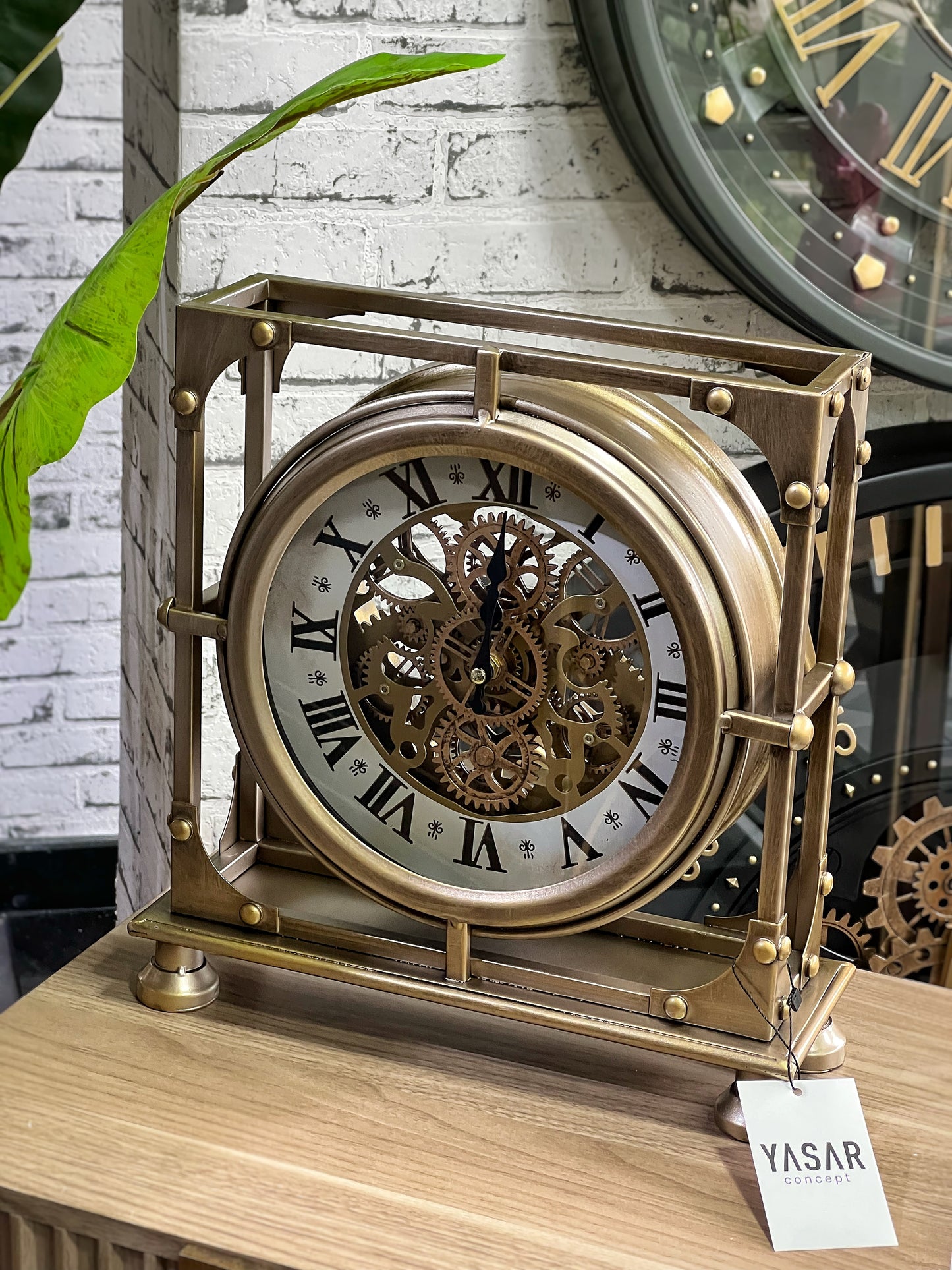 Ferrossa Metal Çarklı Masa Saati