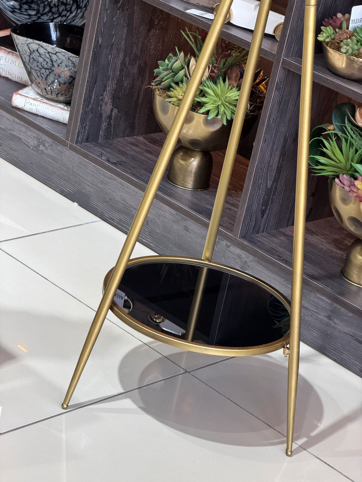 Langford Metal Çarklı Tripod Ayaklı Saat