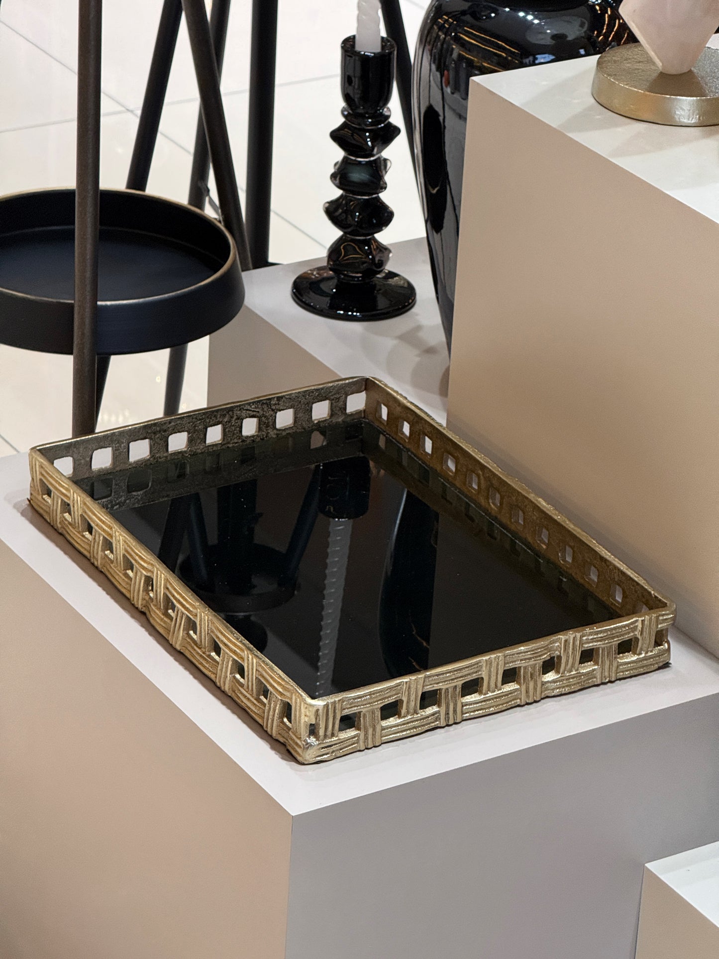 Pandora Metal Aynalı Tepsi 33x43 Cm