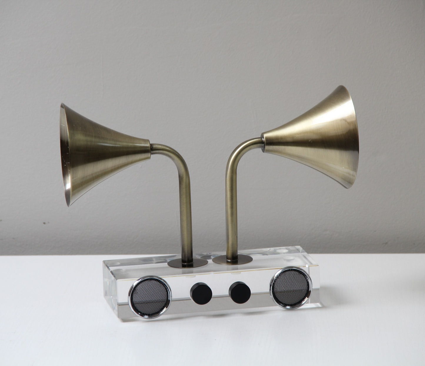 Radique Kristal Cam Dekoratif Radyo Obje 28x21 Cm